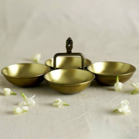 [HO0048500005] 4 bowl condiment holder