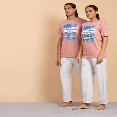 Unisex Cotton Ultimate Outlaw Printed T-shirt - Peach 