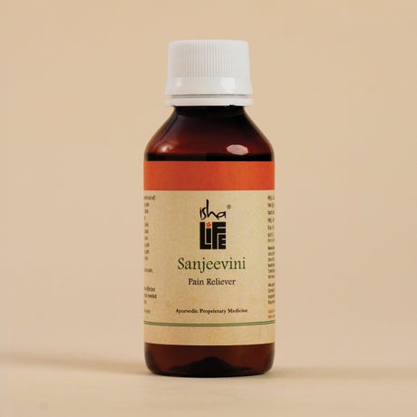 Sanjeevini pain reliever oil. 100% Natural. Highly potent ancient formulation. No mineral oil or preservatives - (100ml)