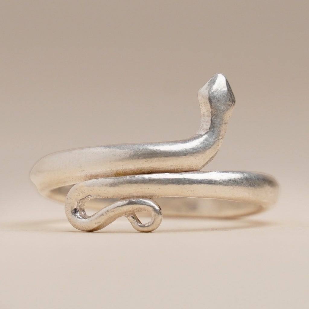 Consecrated Silver Ring (Snake Ring / Sarpasutra)