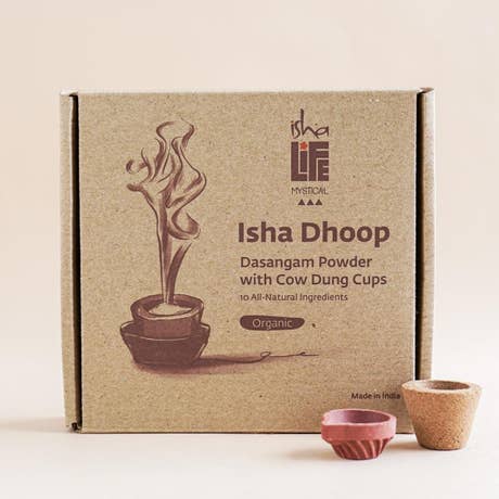 All natural handmade dasangam/dhoop powder with cow dung cups.  Original Isha fragrance. Purifies the air for poojas and sadhana. Supports rural women artisans. Pack of 12 pcs