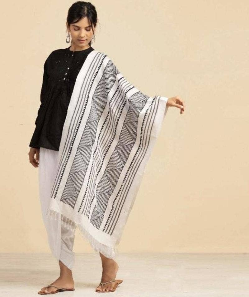 Shawl- Cream White. A festive gift.