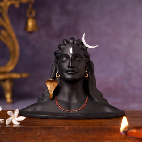 Adiyogi Minaiture Car Stand (Fibre) - 3.5''