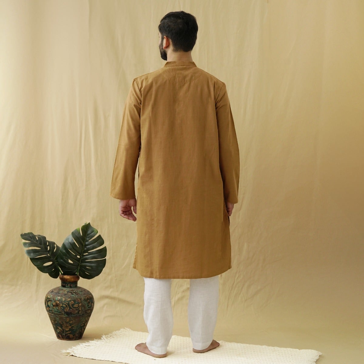 Yarn Dyed Full Sleeve Slub Cotton Kurta - Brown