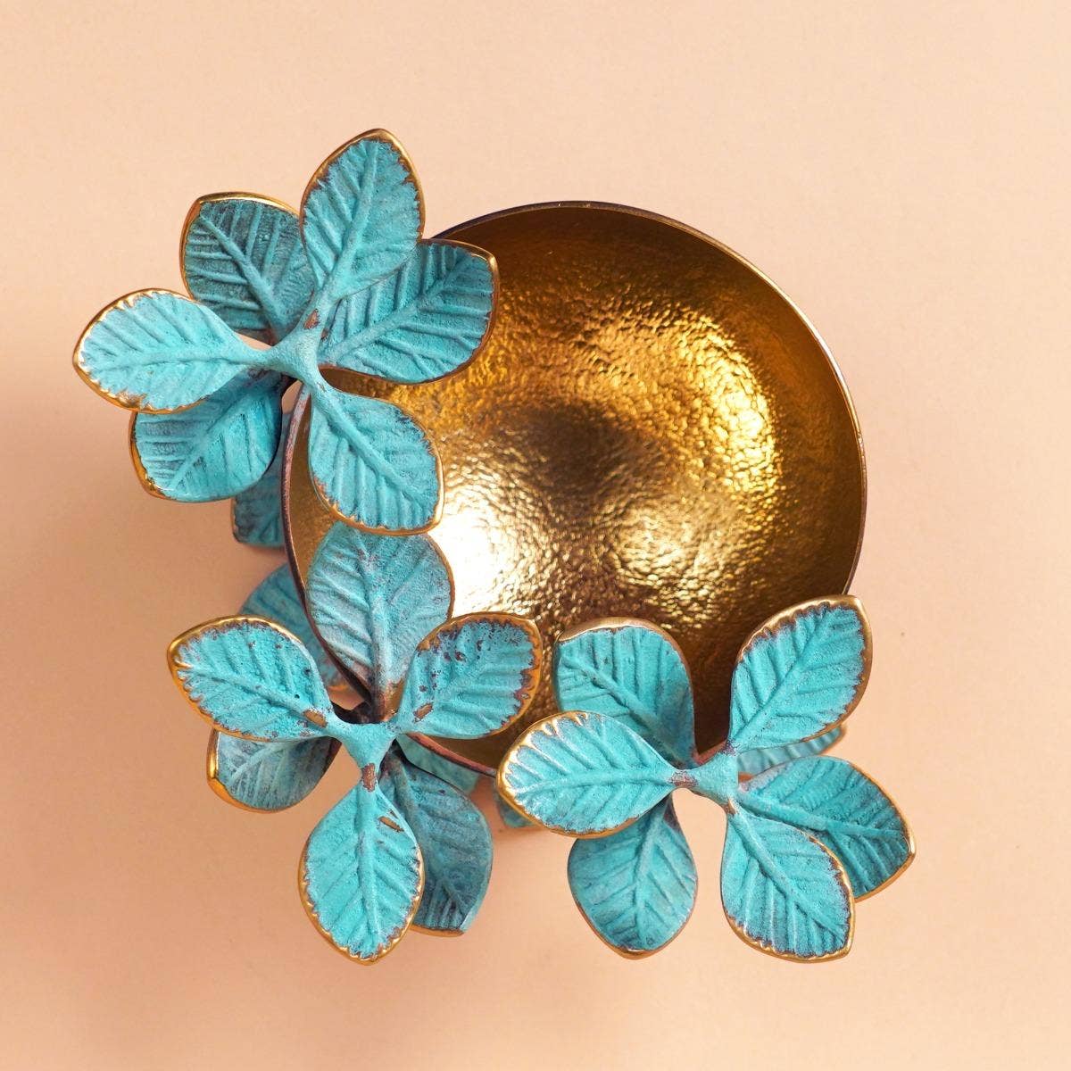 Verdant spring - Brass bowl
