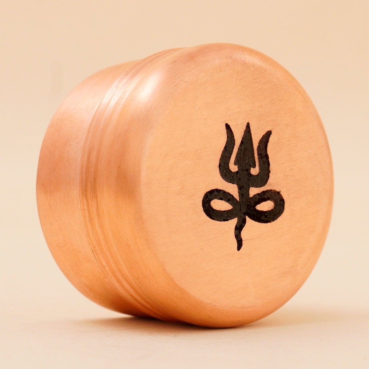 [HO0108416900] Copper Vibhuti Box (Small) - Trishul