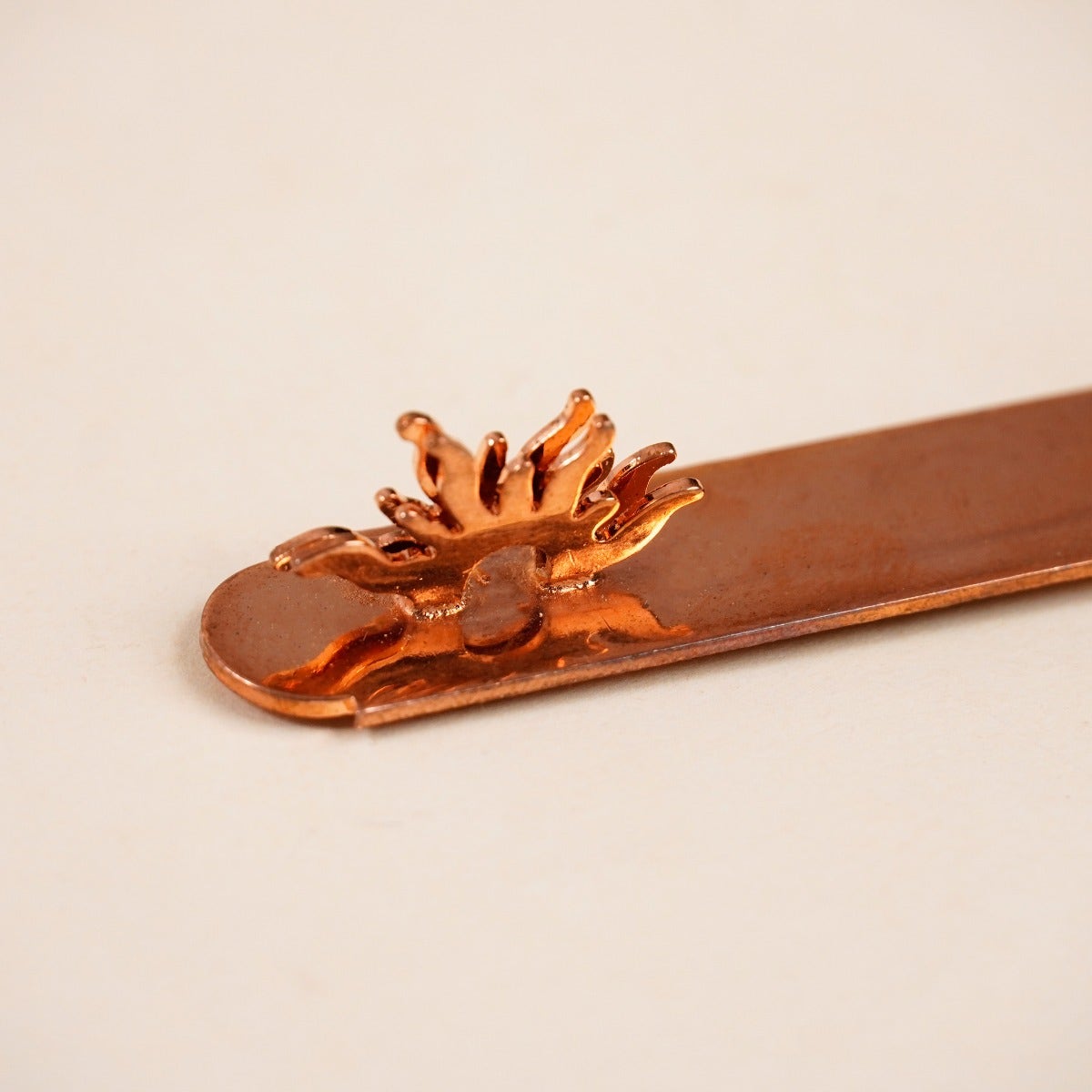 Sadhguru / Dhyanalinga Two-sided Car Photo Stand