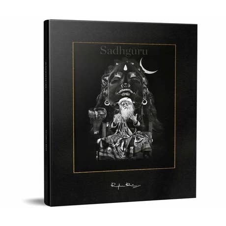 Sadhguru Photo Book by Raghu Rai (Standard Edition)