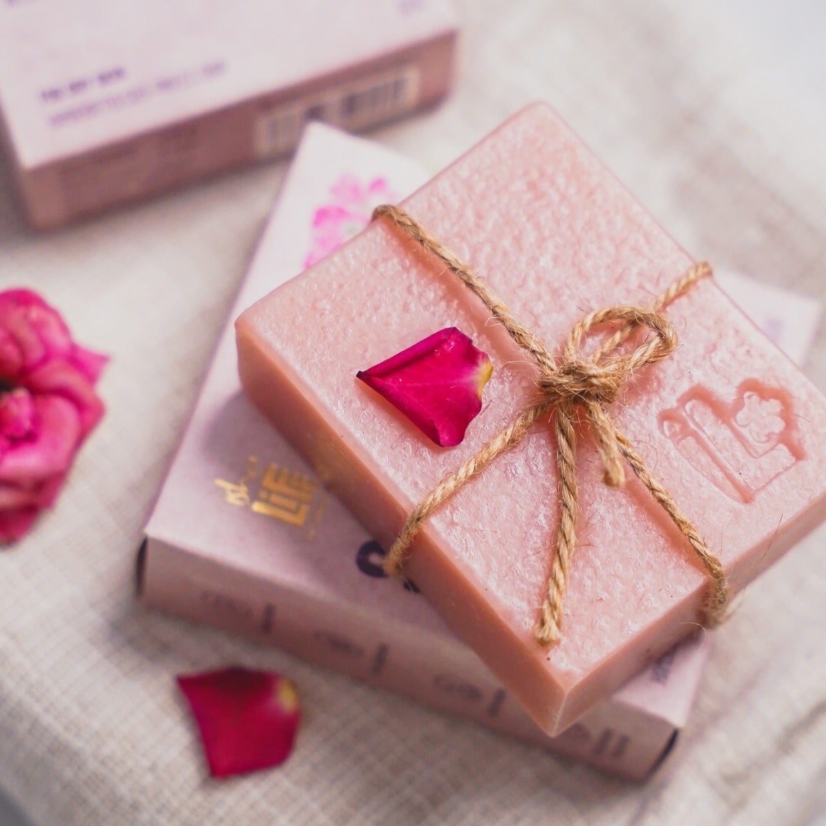 SOOTHE. Rose Geranium with Coconut oil handcrafted soap