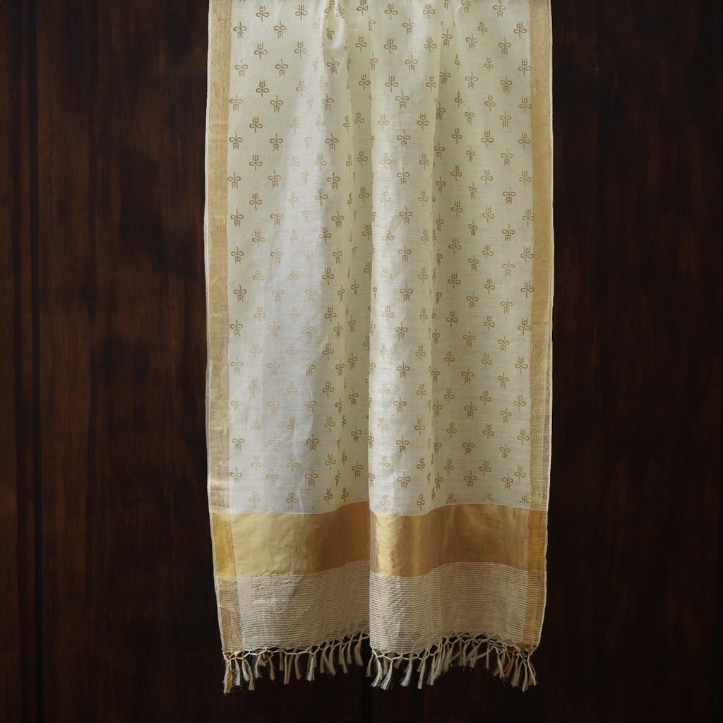  White Hand woven linen stole with zari border- Trisuhul Motif on body