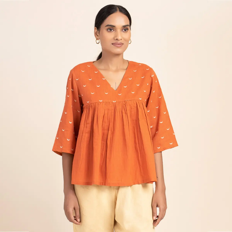 Piece Dyed Cotton Slub Top With Moon Embroider