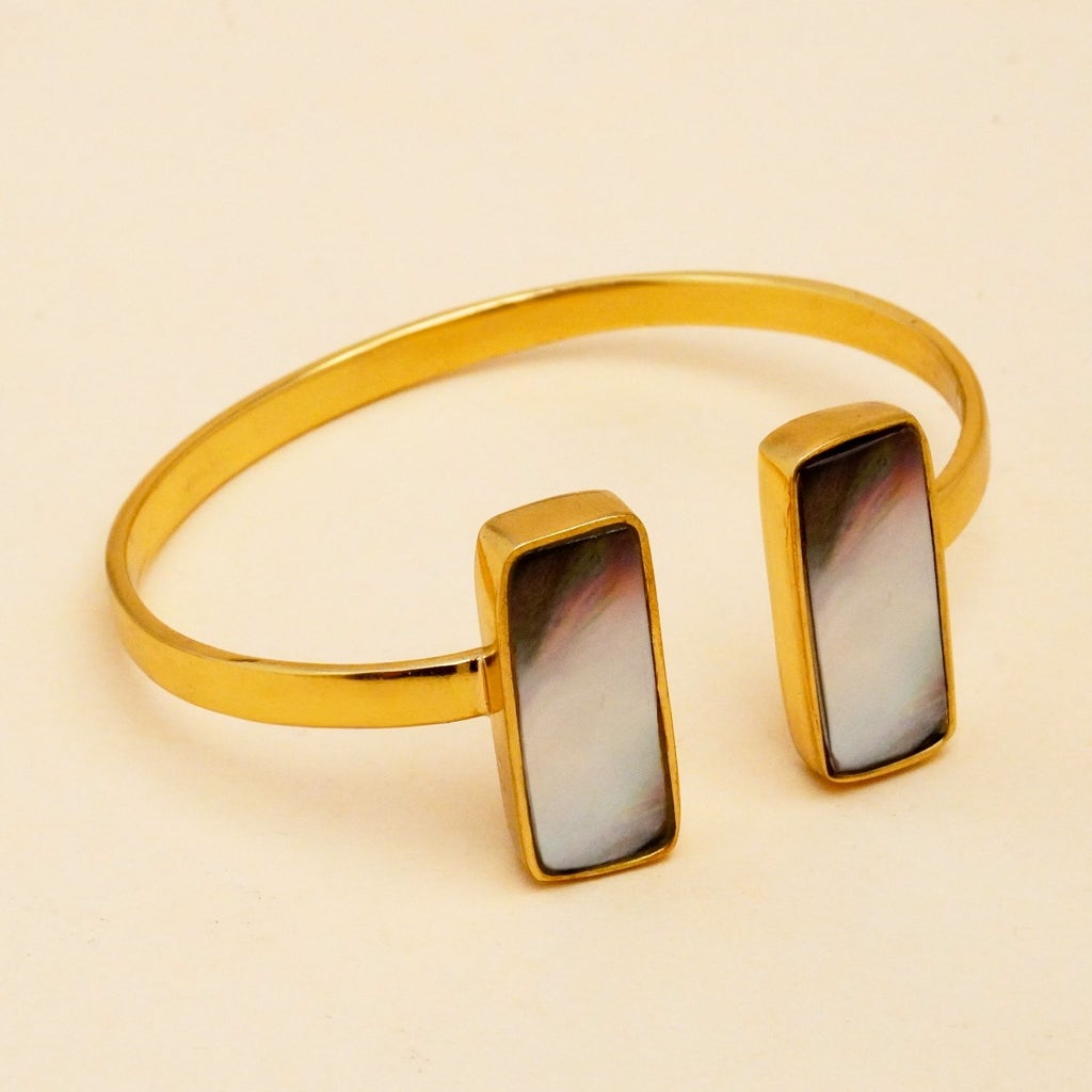 Handmade brass cuff with Brown Mother of Pearl Bezel
