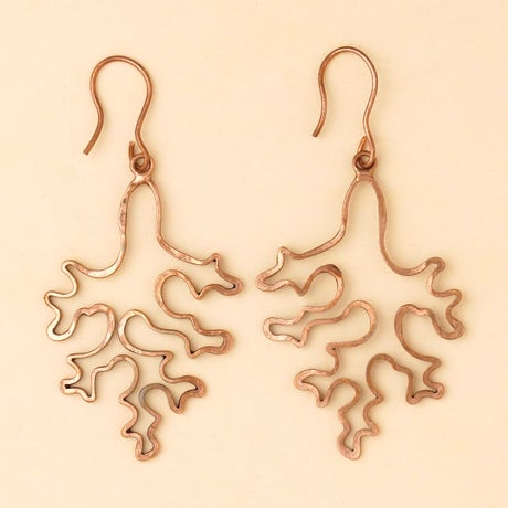 Handmade coral shaped hammered copper earring
