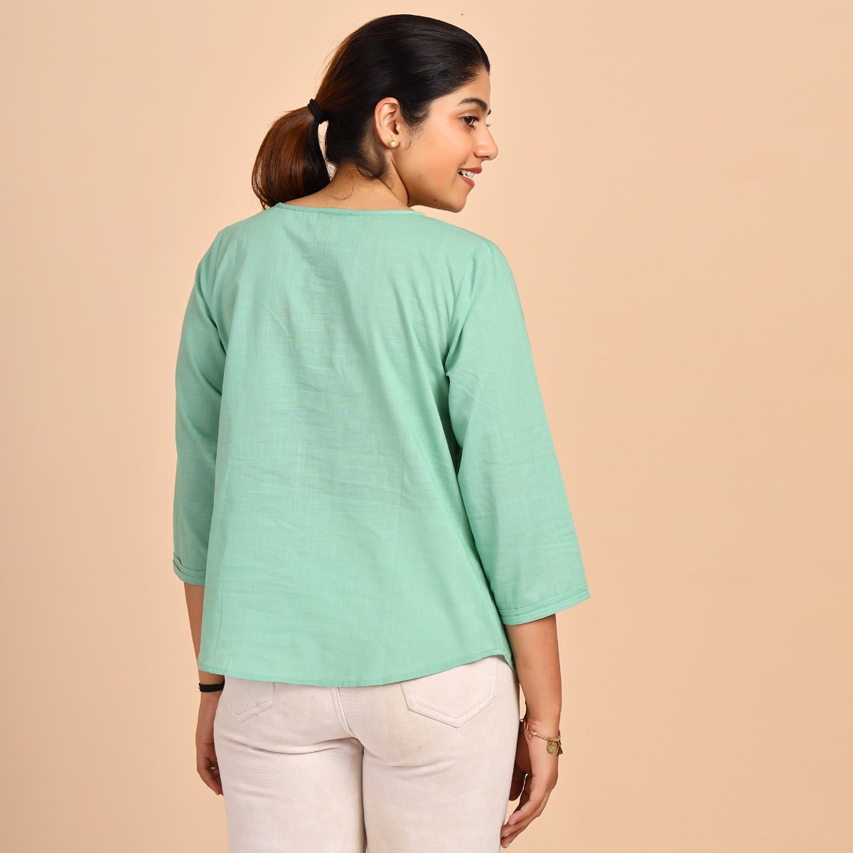 Solid Dyed Slub Cotton Top With Pleats - Sea Green