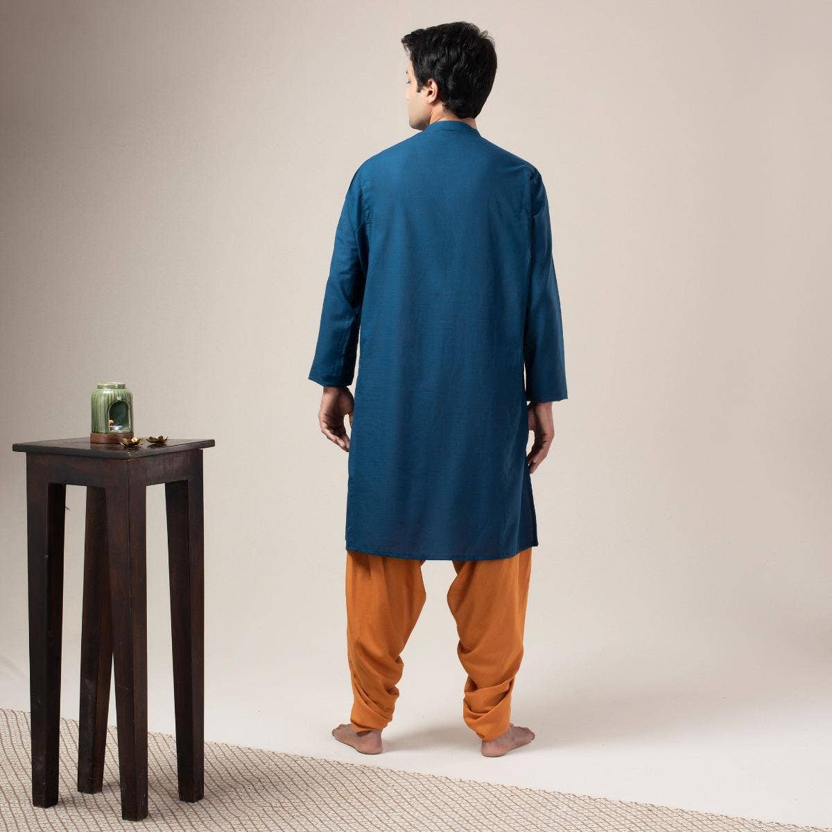 Two Way Slub Panelled Long Kurta - Blue