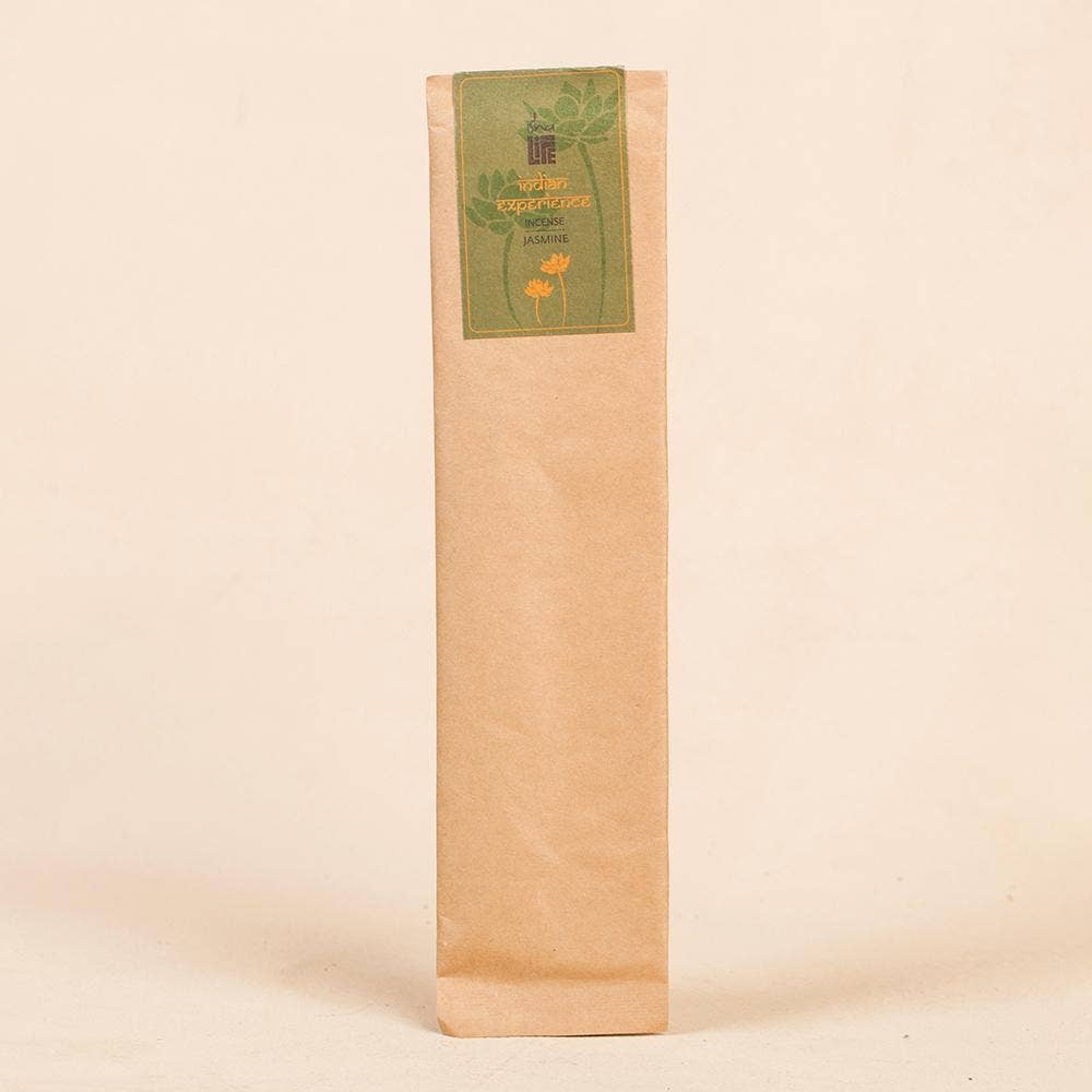 Hand rolled pure Jasmine Incense/Agarbatti. Chemical and toxin free. Ethically sourced. Natural herbs, roots & essential oils. Pack of 10 sticks