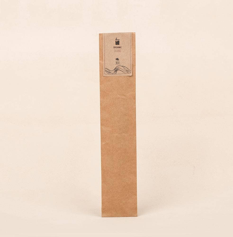 Hand rolled organic Musk (Kasturi) incense/agarbatti (Pack of 10 sticks). Chemical and toxin free. Ethically sourced. Natural herbs, roots & essential oils. Long-lasting fragrance.