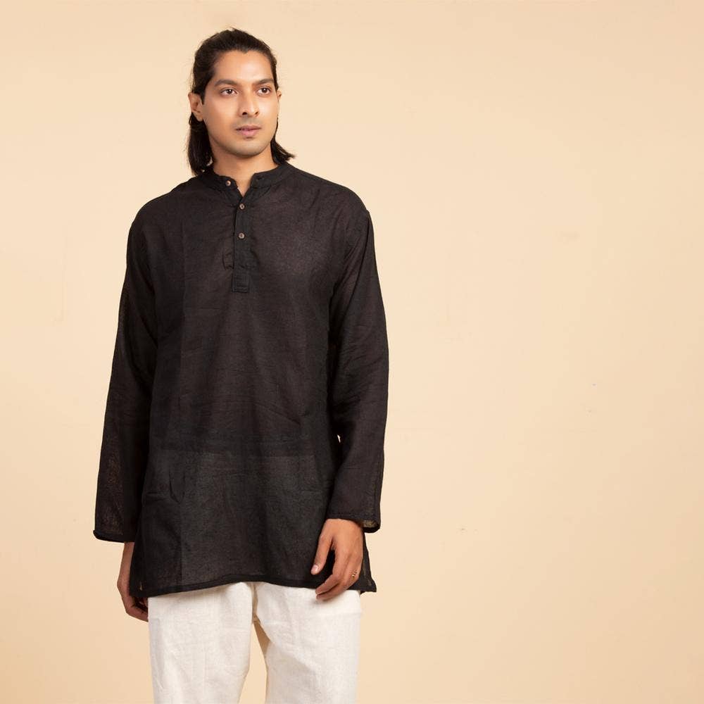 Isha Life Men’s Cotton Linen Kurta. Black. Full sleeves. Minimalist design. Natural fibers