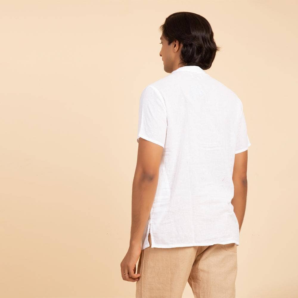 Isha Life Men’s Cotton Linen Kurta. Solid white. Half sleeves. Minimalist design. Natural fibers.