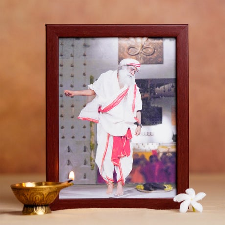 Sadhguru Photo (6x8)
