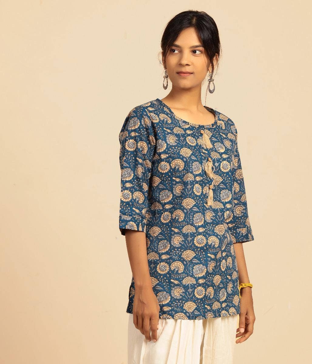 Womens Cotton Handblock Printed Short Kurta- Blue. A festive gift.