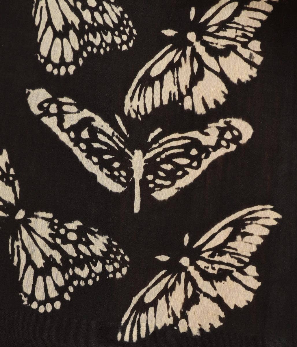 Black - Shawl. A festive gift.