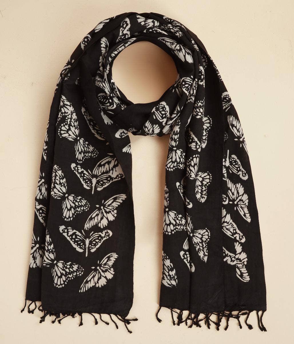 Black - Shawl. A festive gift.
