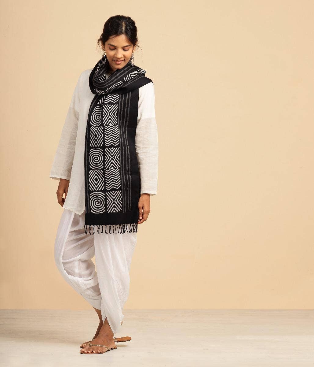 Ethnic Black - Shawl. A festive gift.