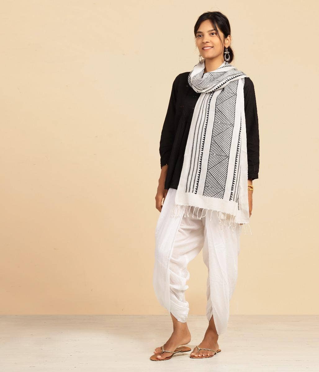 Shawl- Cream White. A festive gift.