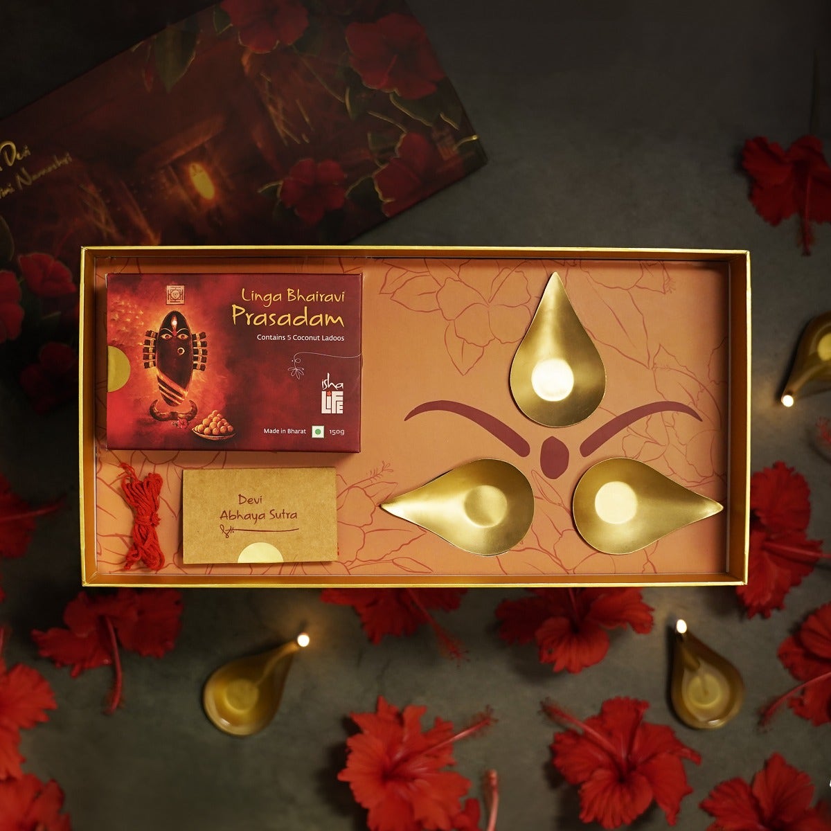 Devi Trinetrini Gift Set