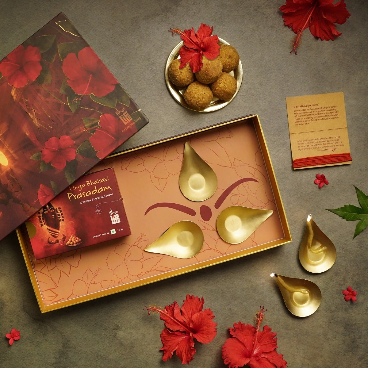 Devi Trinetrini Gift Set