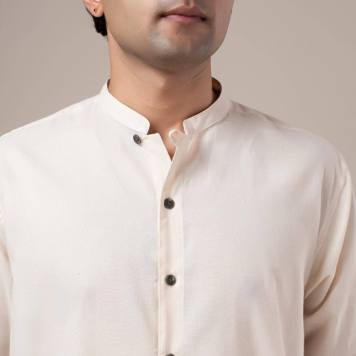 Fine Cotton Lightweight Houndstooth Shirt - Beige