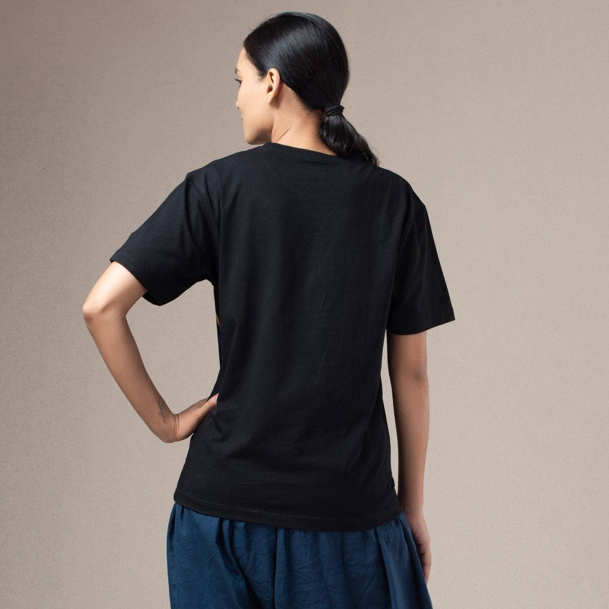 Adiyogi Neelakantha - Unisex Cotton T Shirt With Comfort Stretch