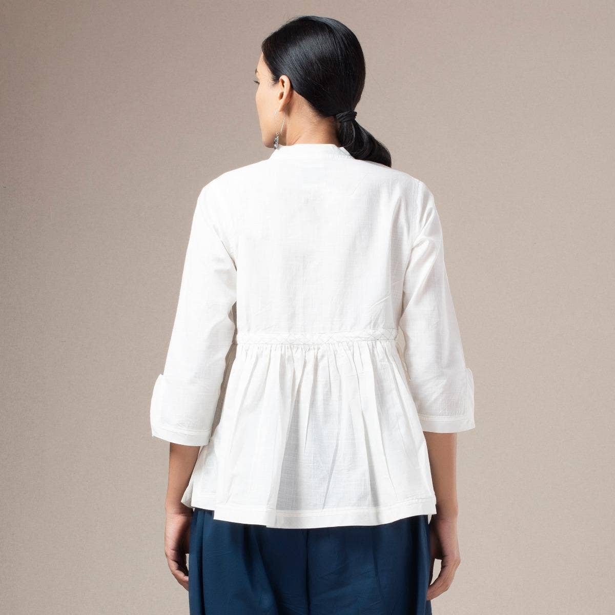 Undyed Top With Waist Tie